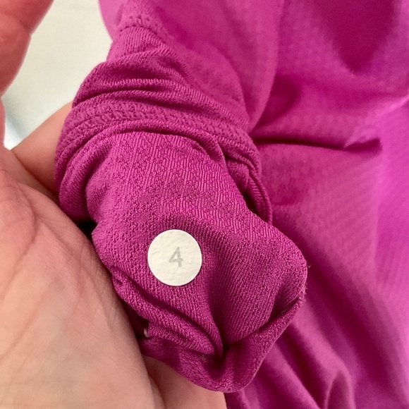 Lululemon Women’s Tank top Magenta/Lavender pleated Training Active wear sz 4 - Picture 8 of 11